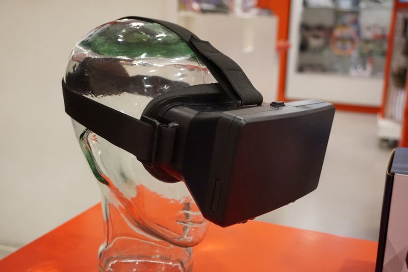 Virtual Reality Dining